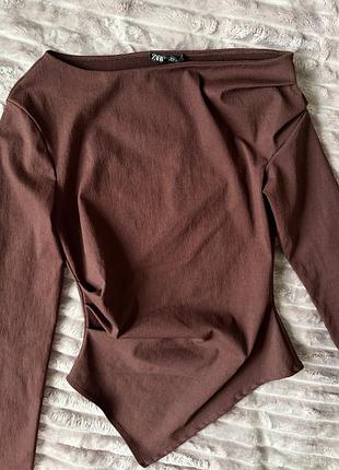 Лонгслів бордовий zara. 5
