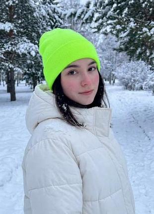 Шапка женская салатовая яркая