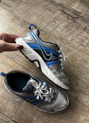 Ретро кросівки для бігу nike сірі з синім найк