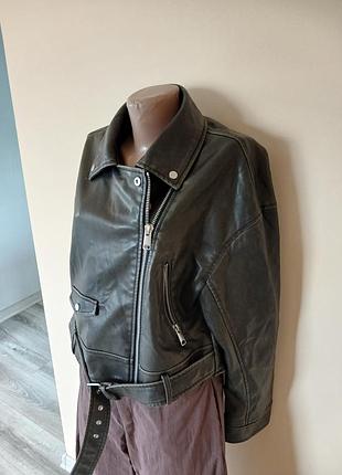 Куртка косуха stradivarius 2