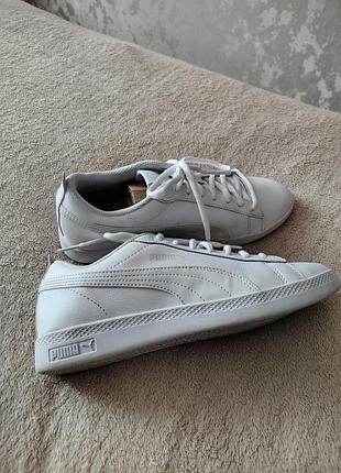 Кросівки puma білі 39.5 розмір
