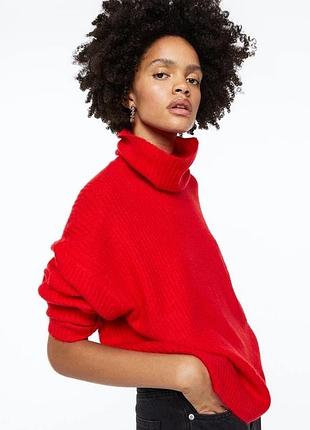 Червоний светр h&m з горловиною 3