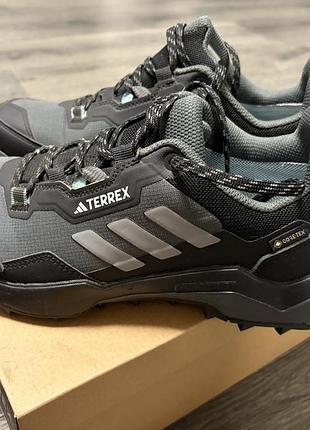 Кросівки жіночі adidas terrex