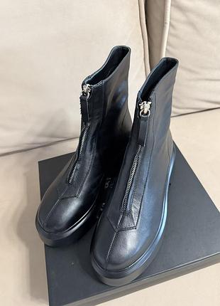 Ботинки женские