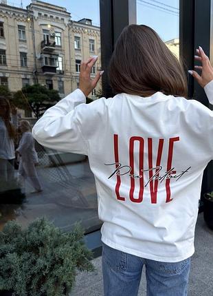 Лонгслів жіночий білий з написом love