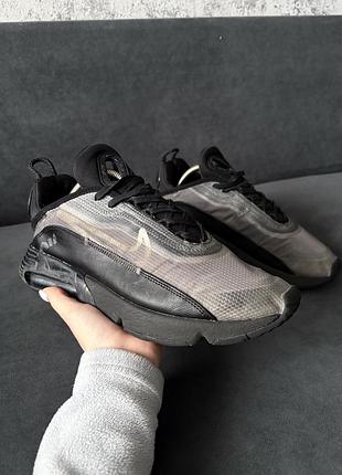 Кросівки nike air max 2090 42-42,5
