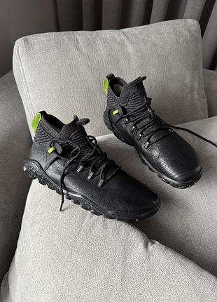 Черевики vivobarefoot magna forest шкіряні чорні 39 розмір