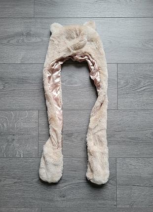 Шапка з вушками бежева