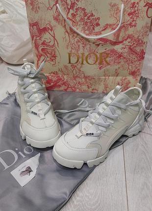 Жіночі кросівки christian dior білі
