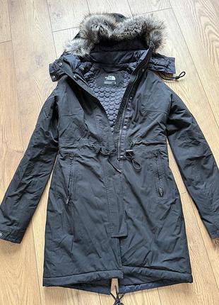 Парка жіноча the north face чорна з хутром