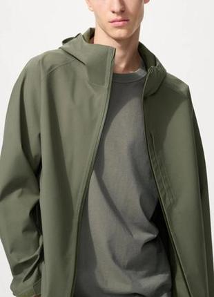 Uniqlo ветровка