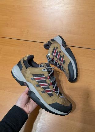 Треккинговые кроссовки adidas 46р 30см