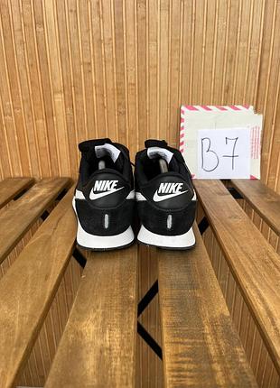 Кроссовки nike md valiant 4