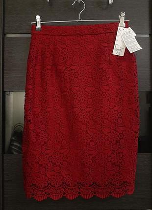 менеживающая юбка карандаш uni qlo s