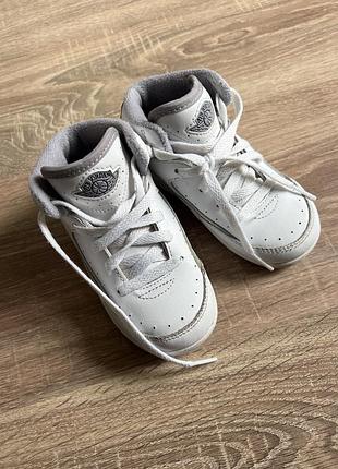 Кросівки nike air jordan білі, довжина устілки 15,5 см