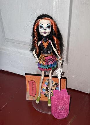 Лялька monster high скеліта калаверас скаріж: місто жахів монстер хай