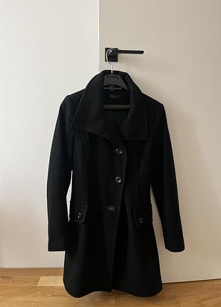 Жіноче пальто benetton
