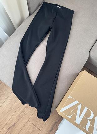 Лосини кльош від zara чорні s-m