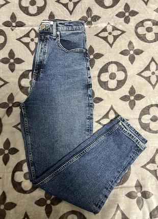 Жіночі джинси tommy jeans mom jean ultra high rise tapered