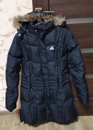 Женский зимний пуховик adidas,р s