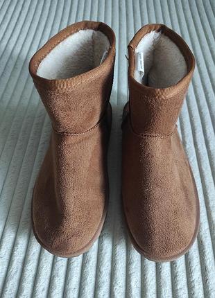Уггі для дівчинки primark 35р