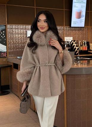 Кейп max mara 🤍 тканина — вовна. натуральне хутро лисиці, знімається.