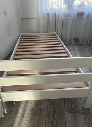Односпальне ліжко з матрацом 90x200
