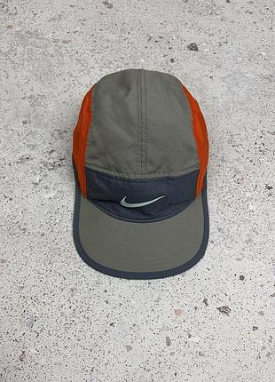 Ексклюзивна п'ятипанельна кепка nike dri-fit fly cap made in indonesia
