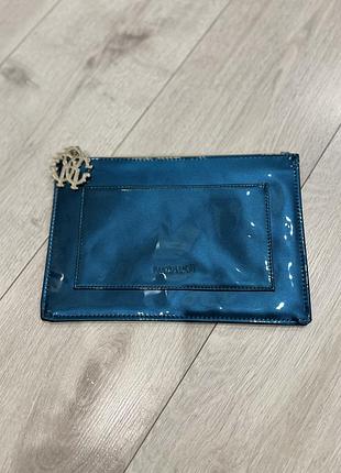 Брендовий лаковий клатч-косметичка roberto cavalli