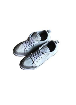 Джинсові кросівки guess jolie 33 р