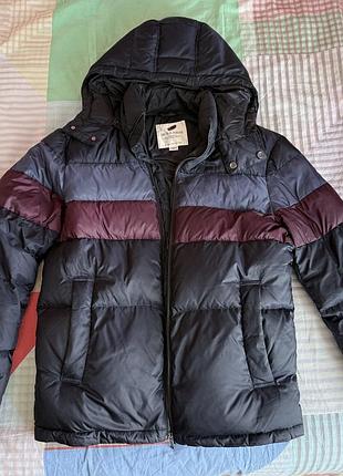 Чоловічий зимовий пуховик jack & jones, розмір m, чорно-бордовий