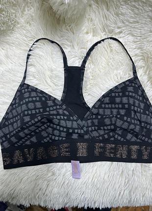 Спортивний топ-бралет savage x fenty від rihanna. новий, розмір s