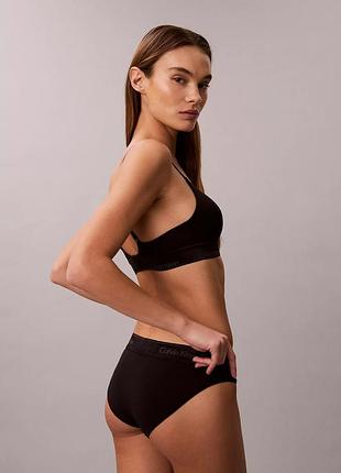 Бралетт calvin klein с логотипом 5