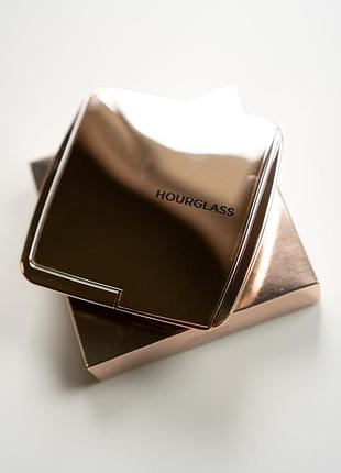 Палетка декоративної косметики hourglass оригінал