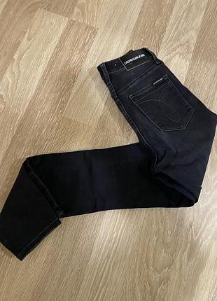 Джинси жіночі , calvin klein ,  розмір w 26 xl 30 , чорні