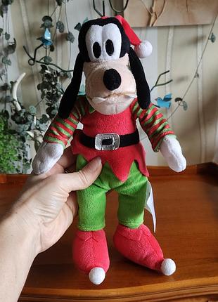 Оригинальная мягкая игрушка гуффи в костюме эльфа disney store (новолетняя коллекция)