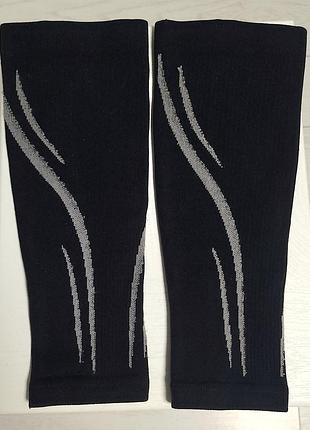 Спортивные компрессионные гетры ( рукава для голени) l/xl.