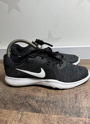 Кросівки жіночі nike flex trainer 8 чорні 37.5 23.5см