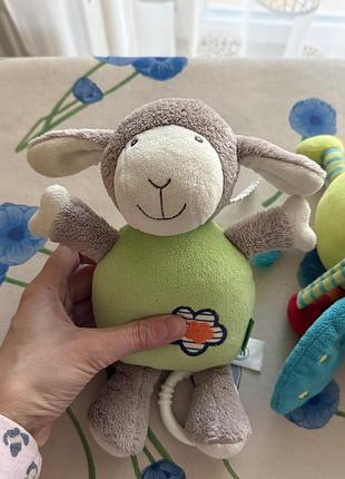 Музична іграшка немовлятам