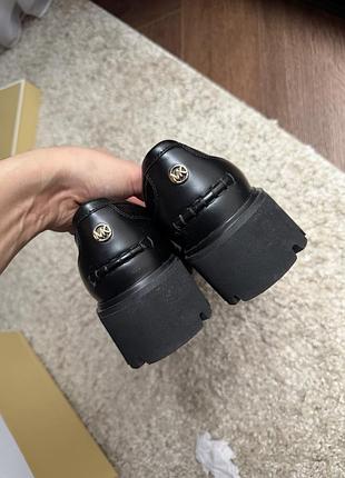 Лофери чорні michael kors 9