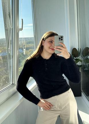 Чорний вкорочений светр-травка з комірцем zara