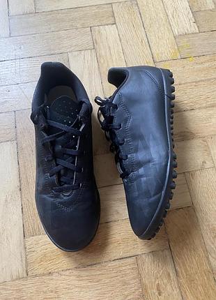 Сорокаеіжки adidas 38 р 2