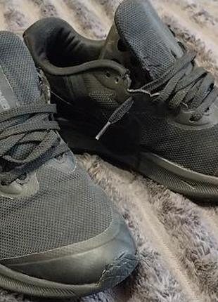 Кросівки nike starrunner чорні, розмір 38, довжина устілки 24 см