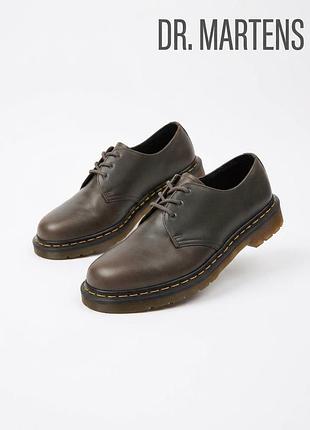 Класичні низькі черевики дербі dr. martens 1461