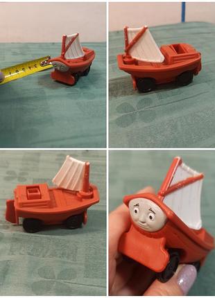 Машинка лодка по имени скиф (skiff) из серии «томас и друзья» (thomas &amp; friends),