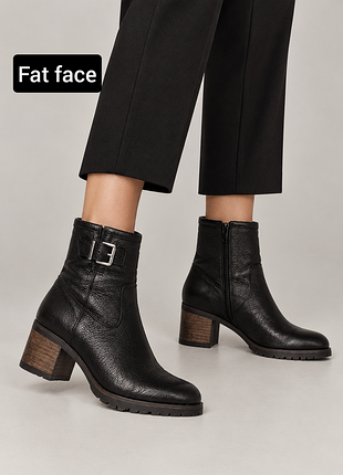 Черевики жіночі чорні шкіряні на підборах від бренду fat face 38