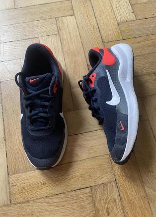 Кросівки nike 33,5 р 2