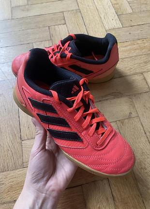 Футзалки adidas 36 р
