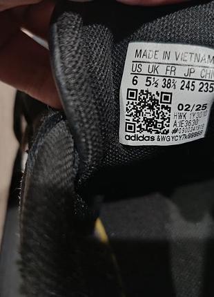Кросівки  adidas чорні 3