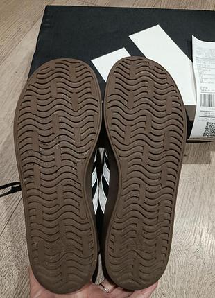 Кросівки  adidas чорні 6